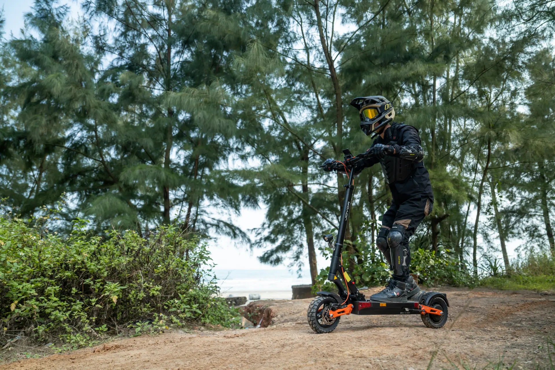 Why More Urban Riders Are Choosing Electric Scooters Over Cars