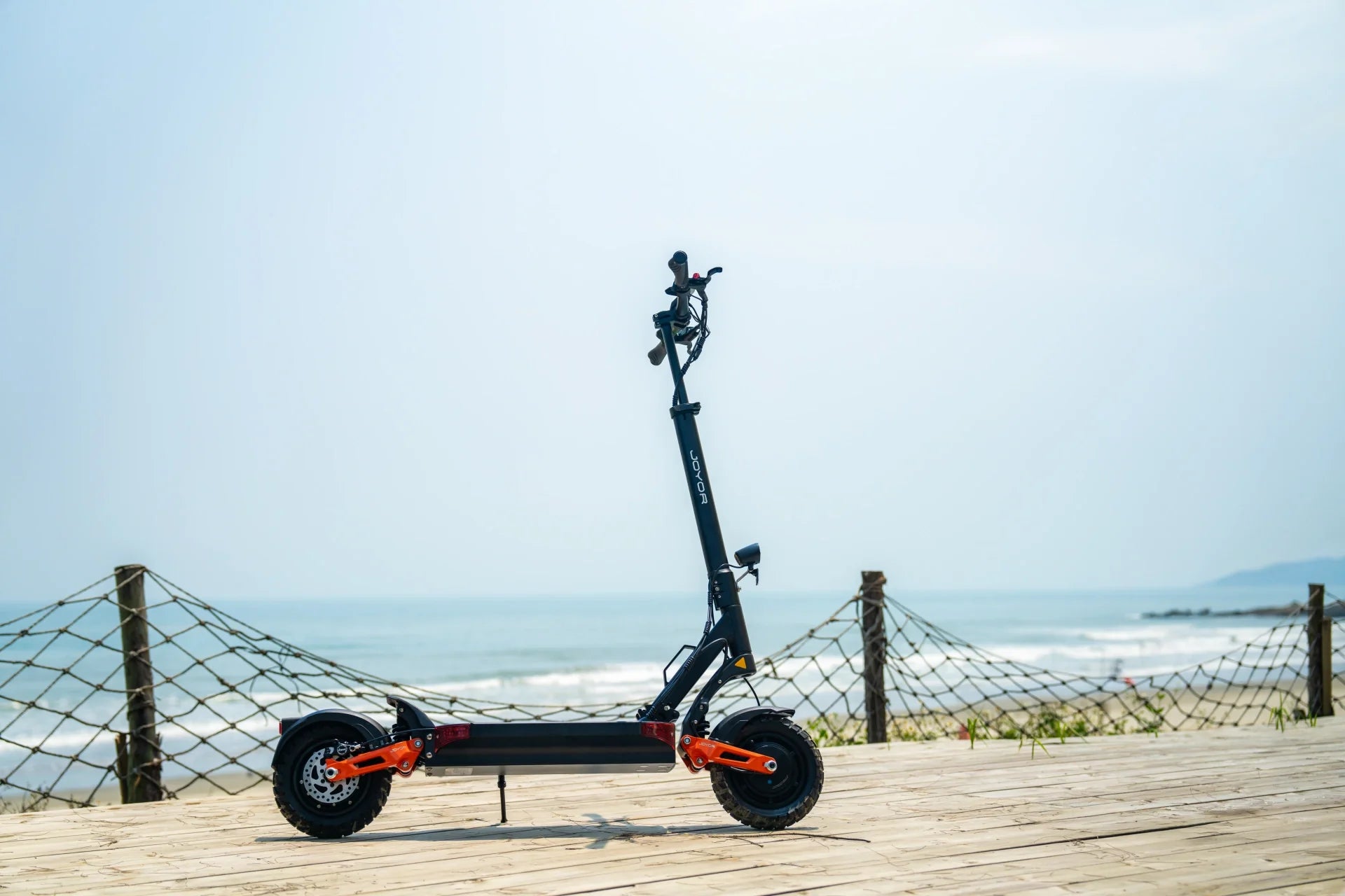 Single Motor vs Dual Motor Electric Scooters: Which One Is Right for You?